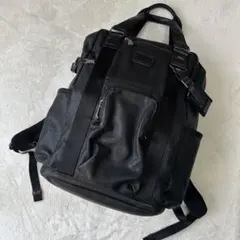 Item thumbnail for item 90cfdcbc-5c52-402a-a5a3-508b8bb20b14