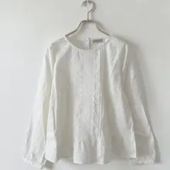 新品✨Samansa Mos2 レース ピンタック ブラウス 長袖 オフホワイトのサムネイル