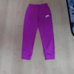 Nike　ジュニア ピンク ロングパンツ