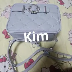 ライトグレー キルティング ショルダーバッグ