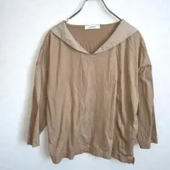 LE MELANGE トップス　Tシャツ　セーラー襟のサムネイル