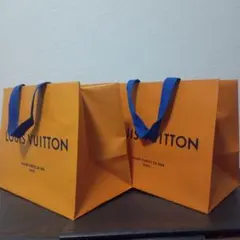 ルイヴィトン　ショップ袋　縦21x横25x幅15　同２枚セット