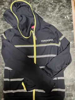 DIADORA フード付きウェア ネイビー/イエロー❗️値下げしました❗️