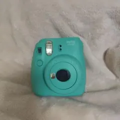 チェキ FUJIFILM instax mini 8+ 　カバーつき