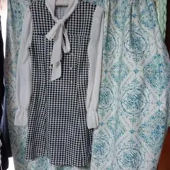 長袖ミニワンピース