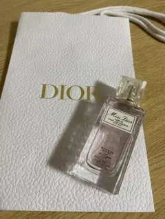 未使用 DIOR クリスチャンディオール ヘアミスト& ヘアブラシ ショッパー Amazon | DIOR(ディオール)ショッパー付き ミス ディオール ヘア