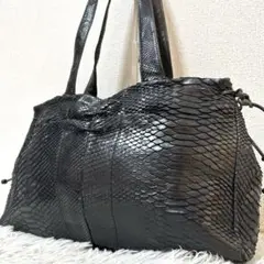 【美品✨パイソン/希少】トリイユキ　トートバッグ　巾着　ブラック　本革　横長