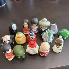 値下げ　スタジオジブリ　千と千尋の神隠し　指人形　コンプリート　廃盤品 廃盤 ジブリ 指人形 千と千尋の神隠し リニューアル前 - メルカリ