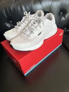 PUMA スニーカー ホワイト