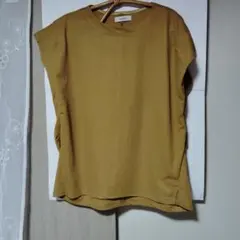 マスタード色 Lサイズ Tシャツ