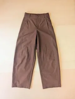 ジャージーバレルレッグパンツ　ユニクロ