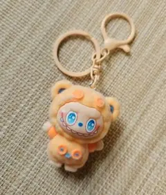 早い者勝ち！ラブブ　Labubu キーホルダー