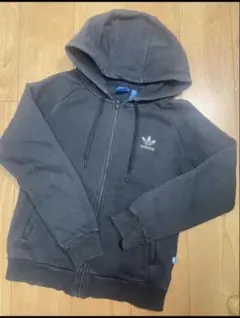 adidas ジップパーカー