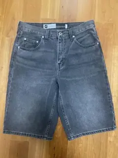 2026年最新】levi's シルバータブ ハーフパンツの人気アイテム - メルカリ