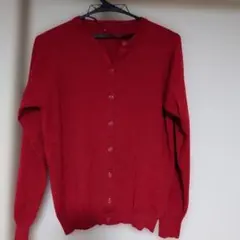 赤の長袖カーディガン 試着のみ