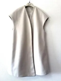 美品　birthdaybash ベージュ ロングジレ