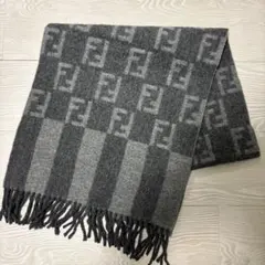 FENDI ウールマフラー グレーのサムネイル