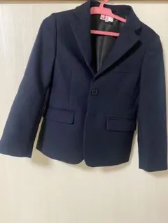 美品　子供服　フォーマルスーツ（無地•紺色）