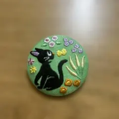 刺繍ブローチ　ジブリ　魔女の宅急便