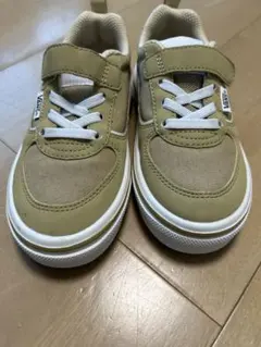 新品未使用VANS ベージュ キッズスニーカー 18cm