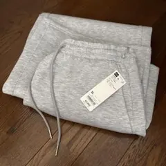 gu パフスウェットバギーパンツ 丈長め