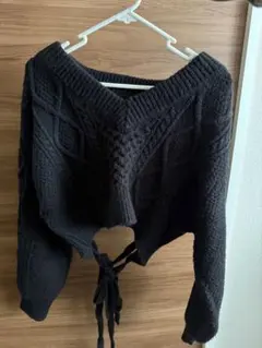 Heather ブラック クロップドニット 長袖　バックリボン