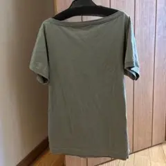 fumika uchida ボートネックオーバーショルダーTシャツ　グリーンのサムネイル