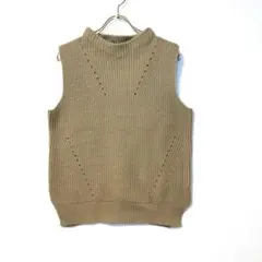 Item thumbnail for item 5aa4aeaf-8d35-454d-aeb2-228090ae2e88