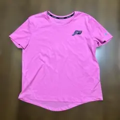 Nike DRI-FIT 24/7 ピンクTシャツ
