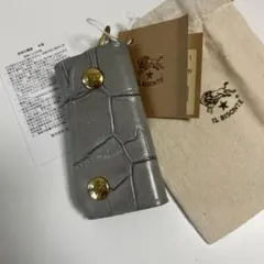 新品　イルビゾンテ　キーケース　レザー　牛革　キーホルダー　型押し　4連　未使用