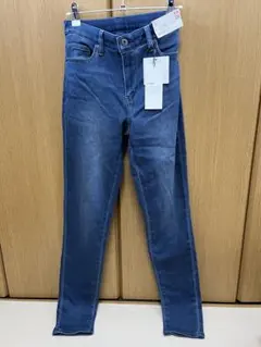 UNIQLO EZY DENIM スリムフィット Sサイズ