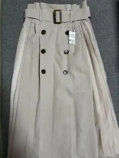INGNIベージュ プリーツスカート ベルト付き