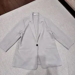 ライトベージュ テーラードジャケット