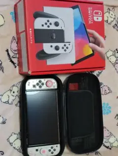 [美品]Nintendo Switch 有機ELモデル ホワイト/収納ケース付き