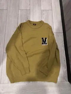 マスタードイエロー　ニット