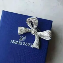 SWAROVSKI　スワロフスキー　ブローチ　リボン