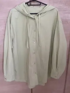 GU フード付きシャツ XL 薄い緑