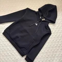 M早い者勝ち‼️ 即日発送新品ダンボールニット ビッグロゴ フーディー