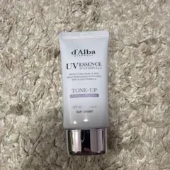 d'Alba UV ESSENCE WATERFULL サンクリーム