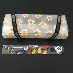 MOSCHINO ペンケース＆東京ディズニーランド　ミッキー定規