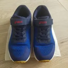 美品！1度着用のみ！asics 青 スニーカー ベルクロ19 19.5 20