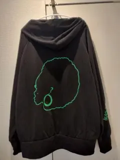 ブラック×グリーン プリント ジップアップパーカー
