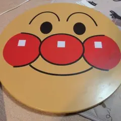 アンパンマン　顔　テーブル