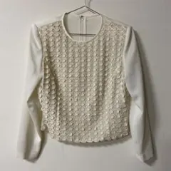 アイボリー 花柄刺繍 長袖トップス