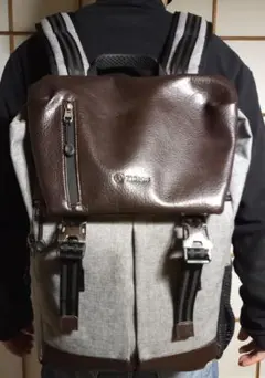 Targus ロールトップリュック グレー/ブラウン 中型