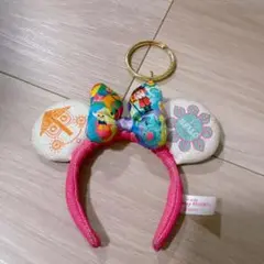 ディズニー　カチューシャキーホルダー　キーチェーン　スモールワールドデザイン