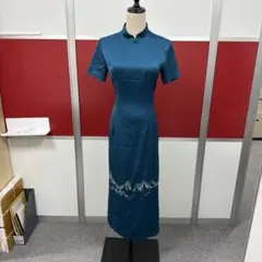 チャイナドレス ロング丈 ブルー 山水刺繍S-M