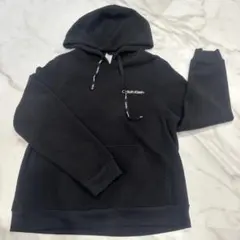 calvin klein パーカー