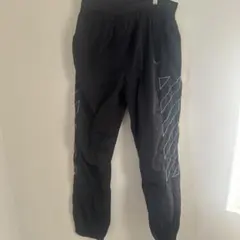 Off-White ナイロンパンツ ブラック