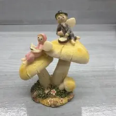 キノコと妖精の置物 フィギュア